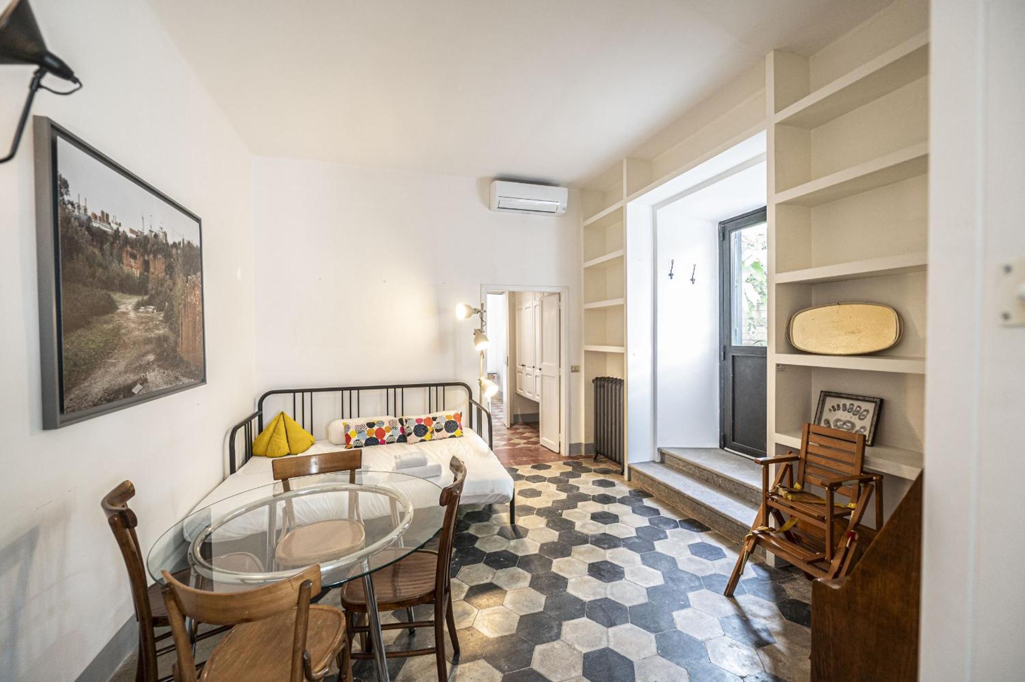 Apartamento Lovely Garden In Beautiful San Saba *
